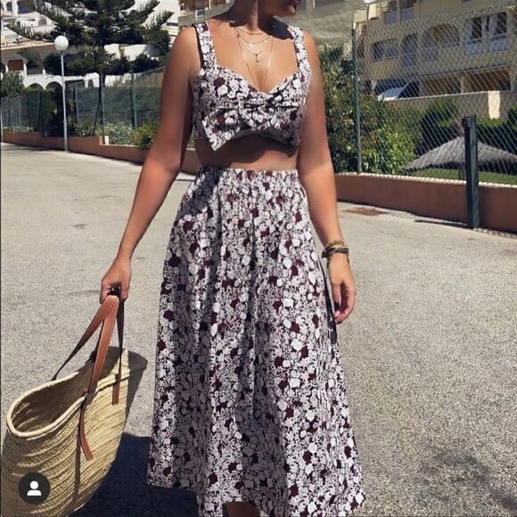 ZARA FLORAL PRINTED MIDI SKIRT - Picture 1 of 7